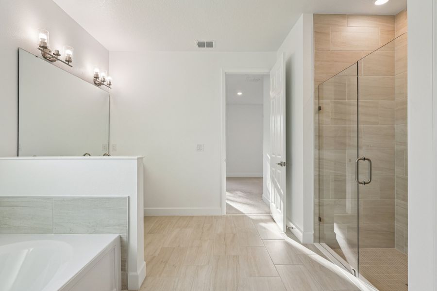 Furnished interior view inside a new home in Country Club Estates, Palm Bay (Image 3).