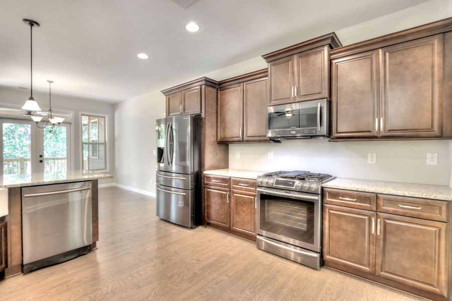 Representative furnished interior of a home built from the The Huntleigh by Bamford and Company in Rowland Springs, Cartersville (Image 21).