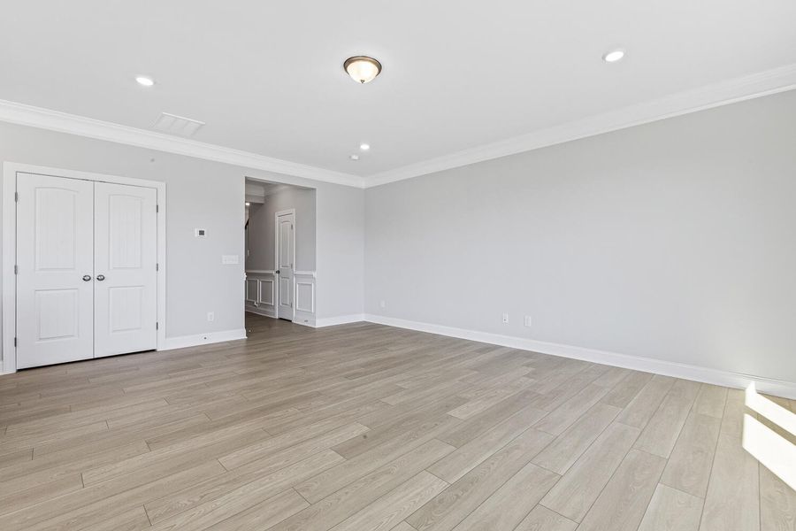 Spacious, unfurnished interior of a new home in 1158 Place, Wilson (Image 20).
