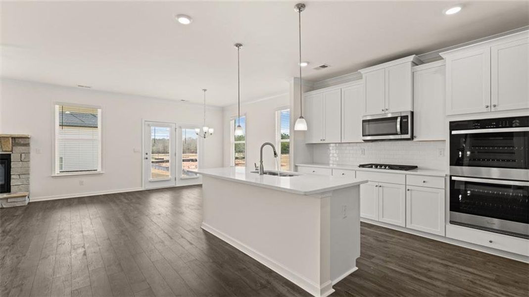 Furnished interior view inside a new home in Westland, Statham (Image 24).