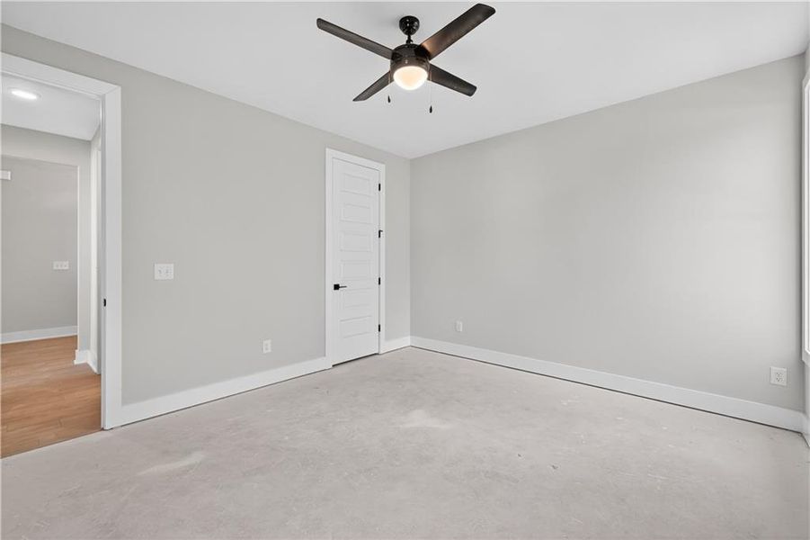 Spacious, unfurnished interior of a new home in The Manor at Gainesville Township, Gainesville (Image 35).
