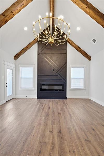 Spacious, unfurnished interior of a new home in , Fort Worth (Image 20).
