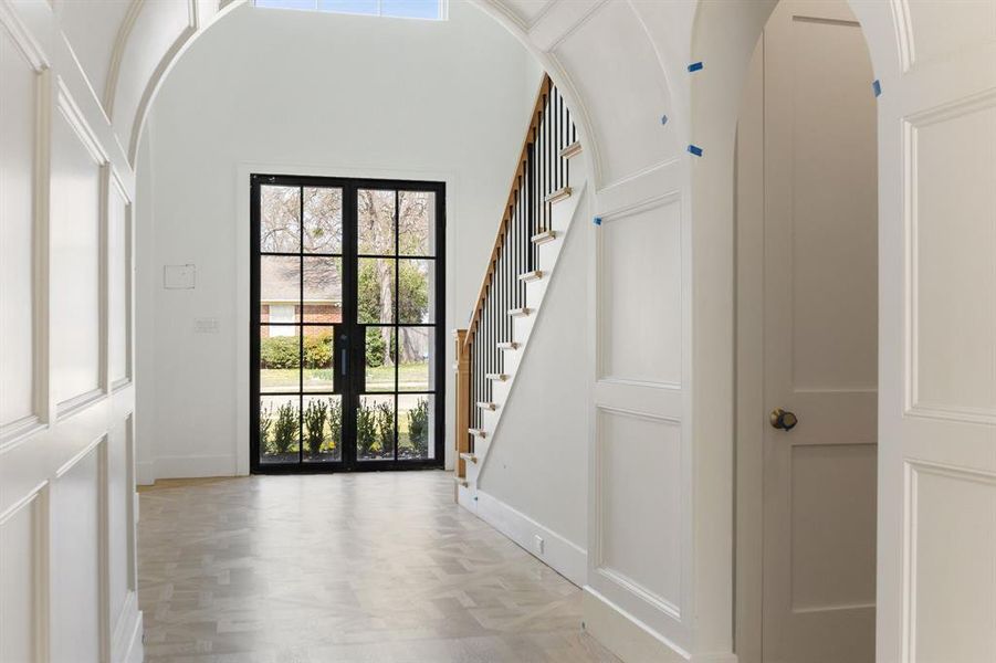 Spacious, unfurnished interior of a new home in , Dallas (Image 6).