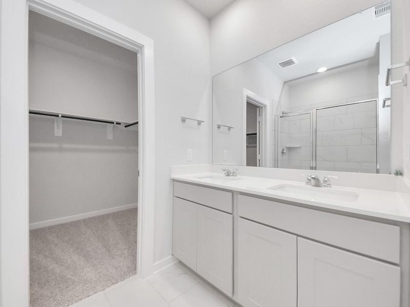 Furnished interior view inside a new home in Spring Branch Crossing, Conroe (Image 10).