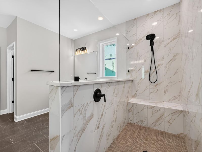 Owner's Bath Owner's Bath