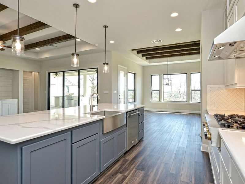 Representative furnished interior of a home built from the Catalina by Giddens Homes in Clearwater Ranch, Liberty Hill (Image 108).