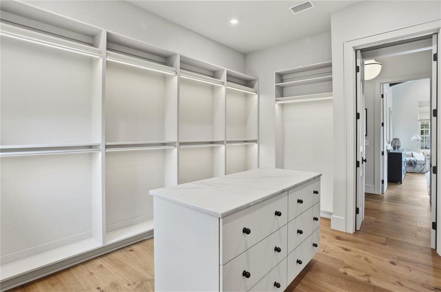 Furnished interior view inside a new home in , Oakland (Image 18).