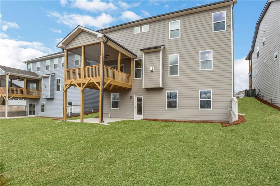 Exterior details and patio area of a home in Twin Lakes, Hoschton (Image 26). Exterior details and patio area of a home in Twin Lakes, Hoschton (Image 26).