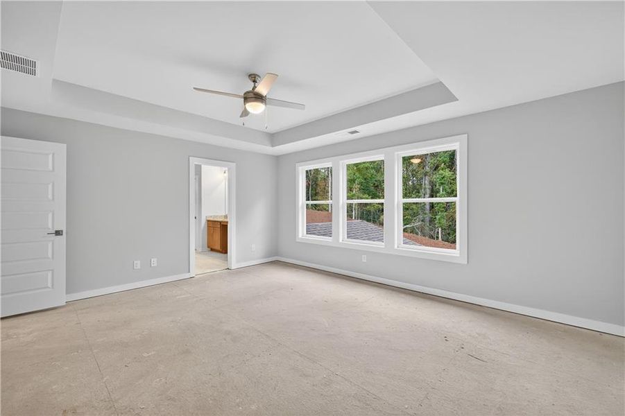 Spacious, unfurnished interior of a new home in The Manor at Gainesville Township, Gainesville (Image 32).