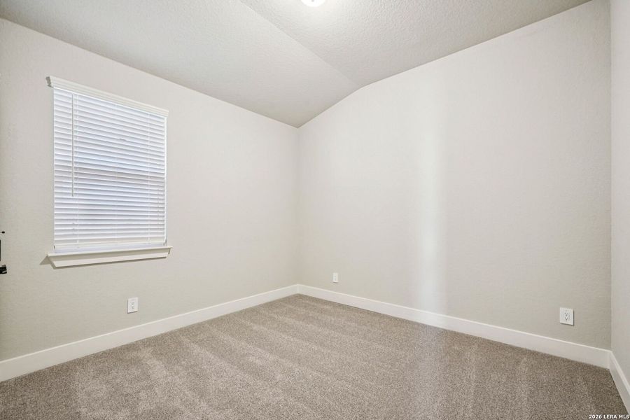 Spacious, unfurnished interior of a new home in Estancia Ranch - Classic Series, San Antonio (Image 25).