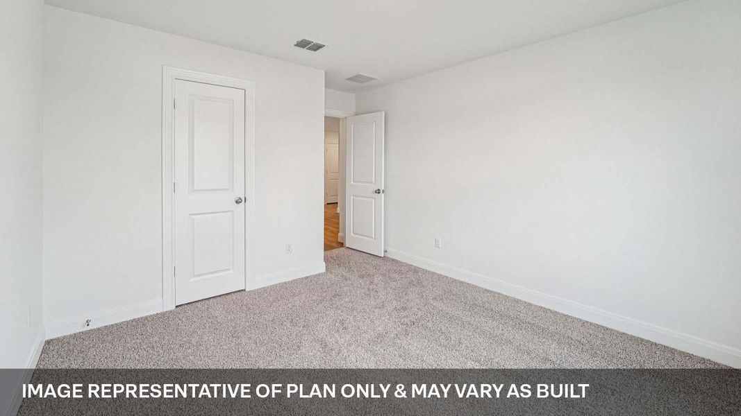 Spacious, unfurnished interior of a new home in Railhead, Cedar Creek (Image 14).