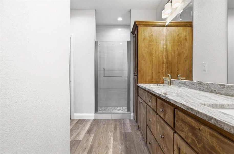 Furnished interior view inside a new home in , Ector (Image 12).