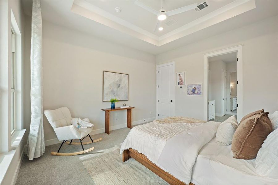 Furnished interior view inside a new home in , Van Alstyne (Image 23).