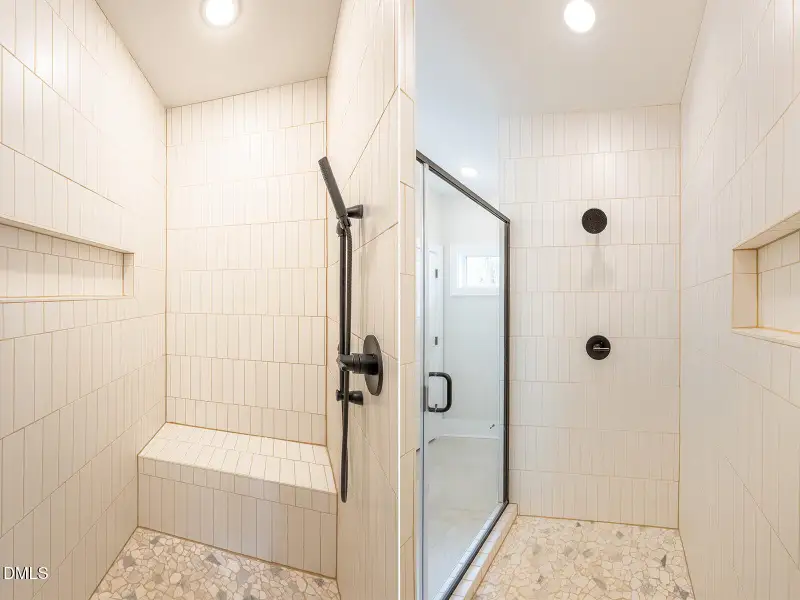 shower_websize shower_websize