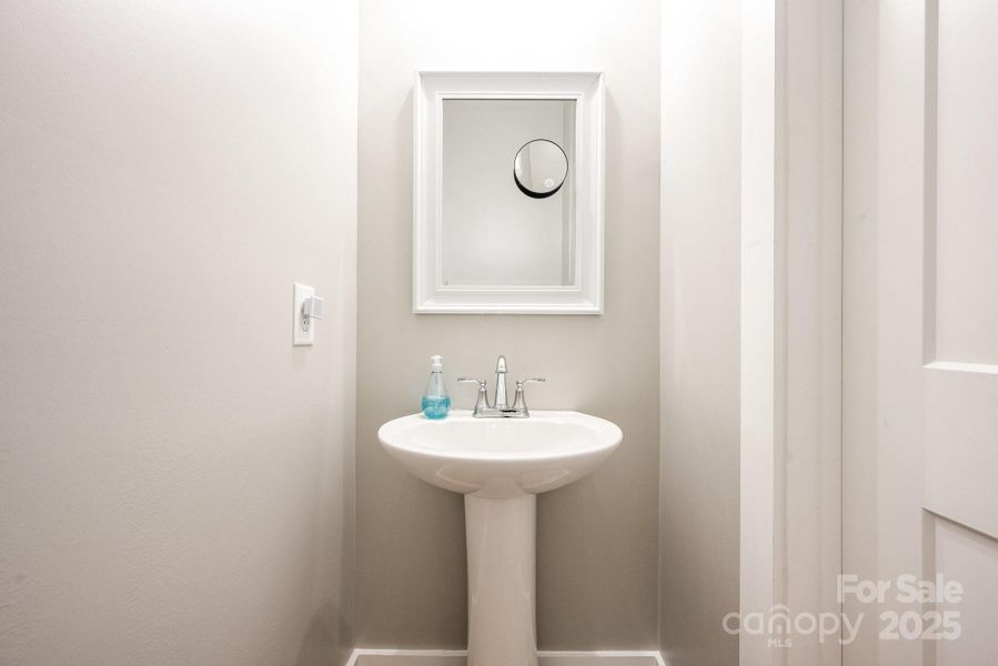 Image 25 of a home in . Image 25 of a home in .