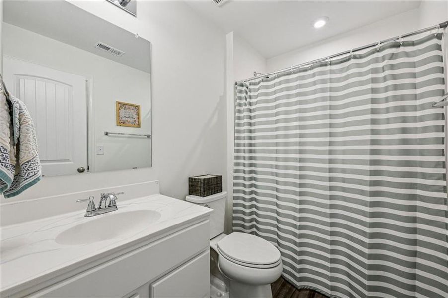 Furnished interior view inside a new home in , Euharlee (Image 12).