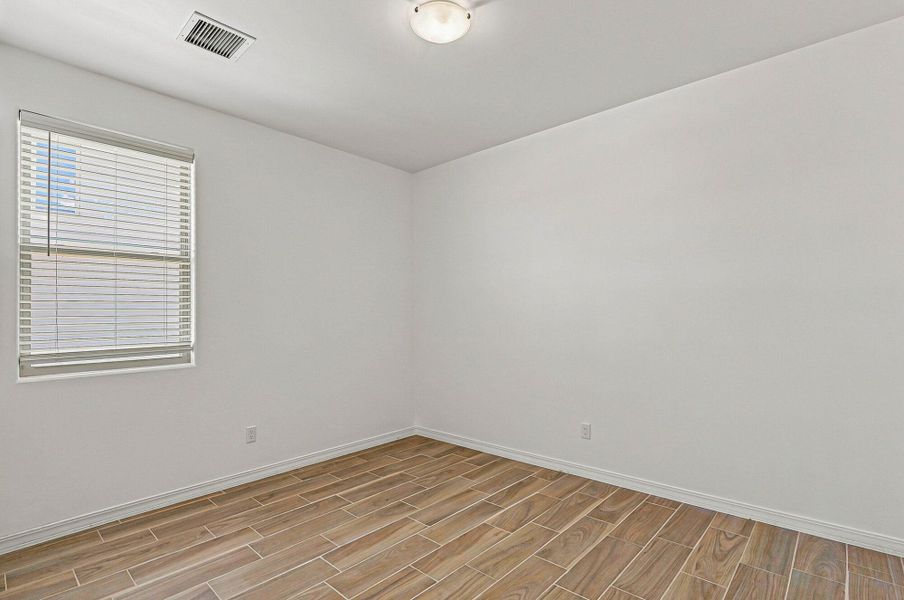 Spacious, unfurnished interior of a new home in Emerald Estates, Horizon City (Image 34). Spacious, unfurnished interior of a new home in Emerald Estates, Horizon City (Image 34).