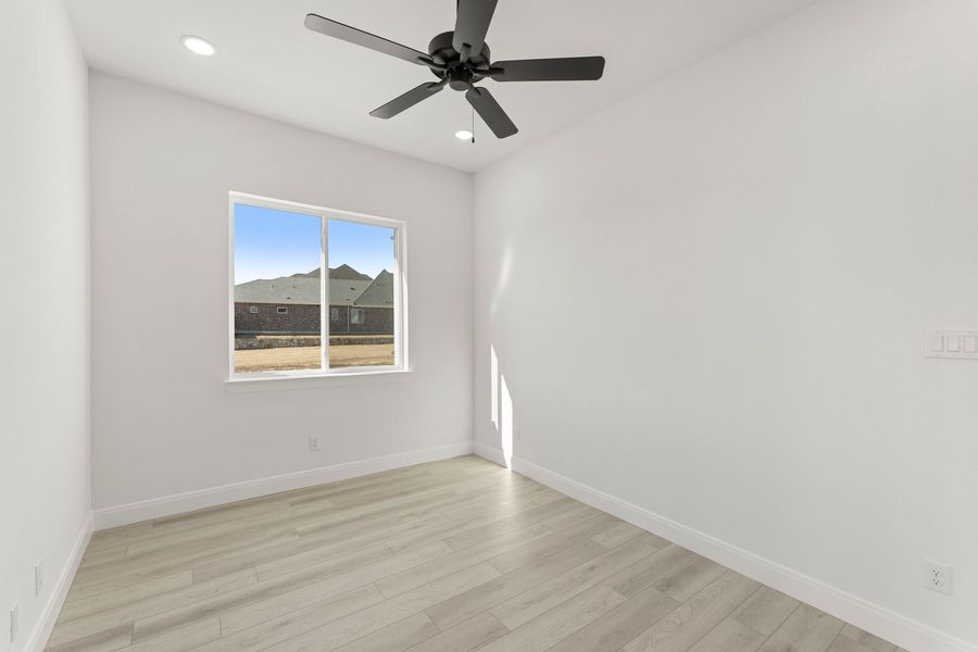 Spacious, unfurnished interior of a new home in Devonshire, Forney (Image 28).