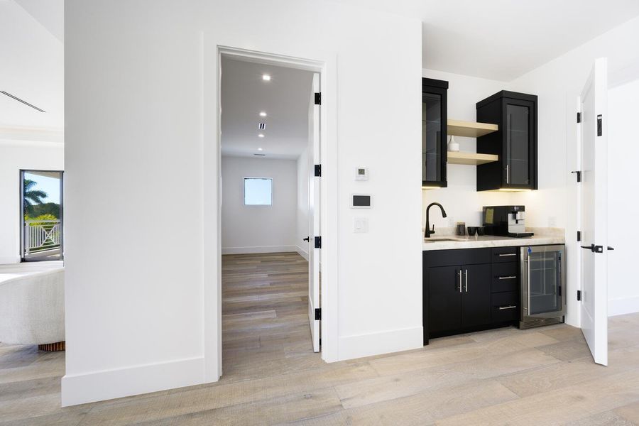 Furnished interior view inside a new home in , Palm Beach Gardens (Image 4).