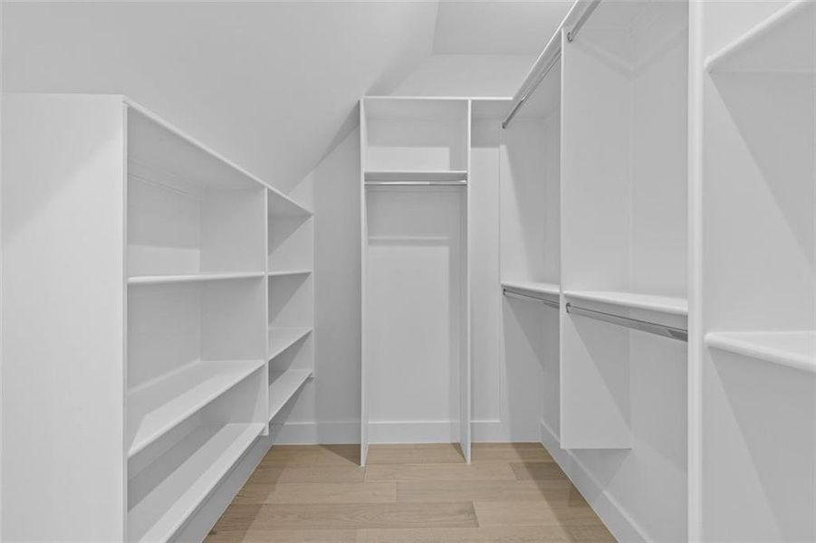 Image 79 of a home in .