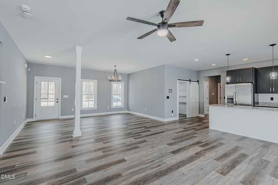 _MGP7802-HDR _MGP7802-HDR