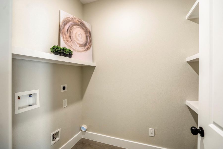 Spacious, unfurnished interior of a new home in , Houston (Image 41). Spacious, unfurnished interior of a new home in , Houston (Image 41).