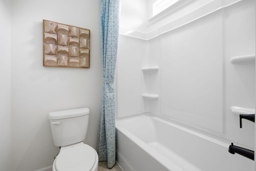 Representative furnished interior of a home built from the The Ashport K by Davidson Homes LLC in Montrose, Aberdeen (Image 36).