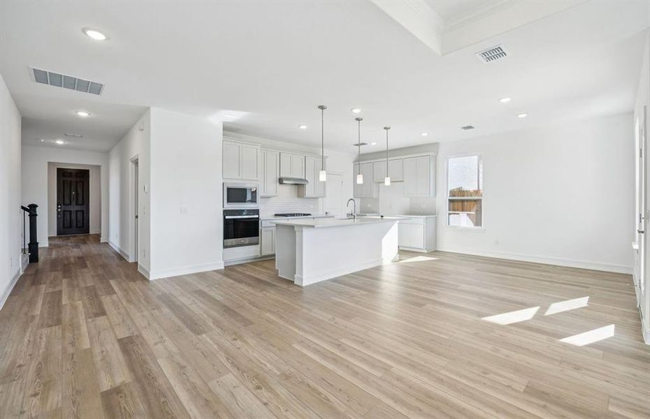 Beautiful flooring throughout