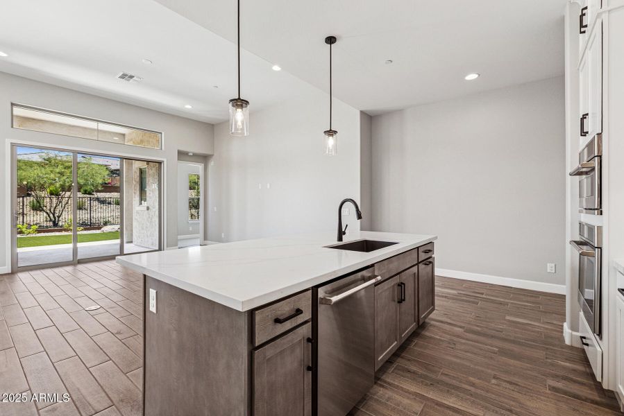 Homesite57-004 Homesite57-004