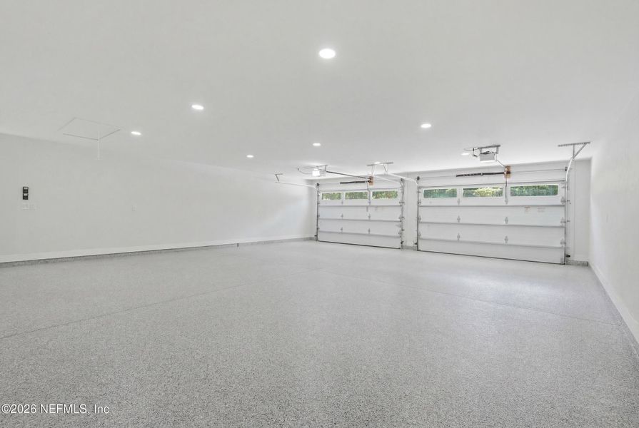 Spacious, unfurnished interior of a new home in , Melrose (Image 21).