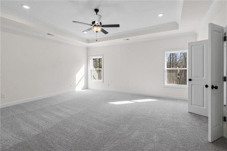 Spacious, unfurnished interior of a new home in Aberdeen, Hoschton (Image 27).