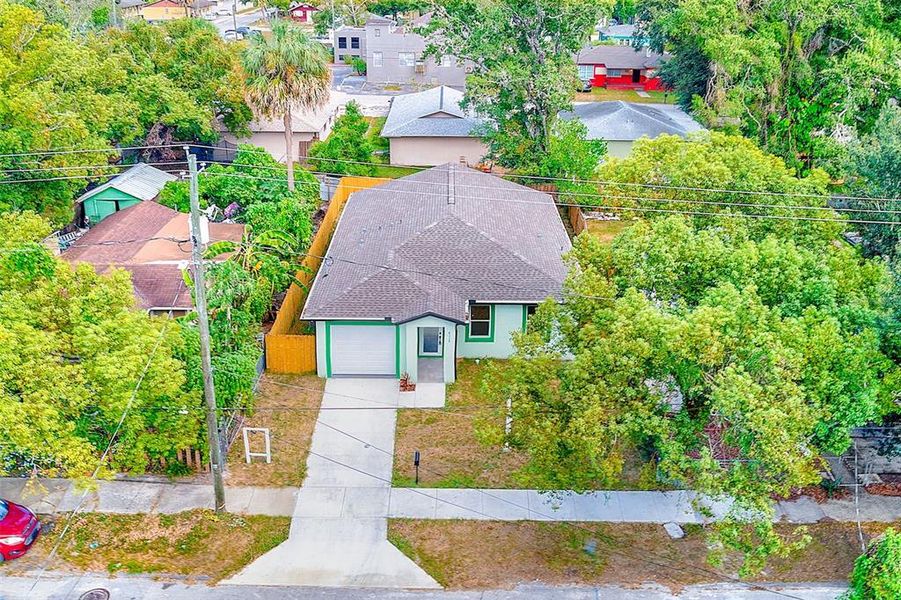 Front exterior of a new home in , Tampa, FL, highlighting curb appeal (Image 1). Front exterior of a new home in , Tampa, FL, highlighting curb appeal (Image 1).