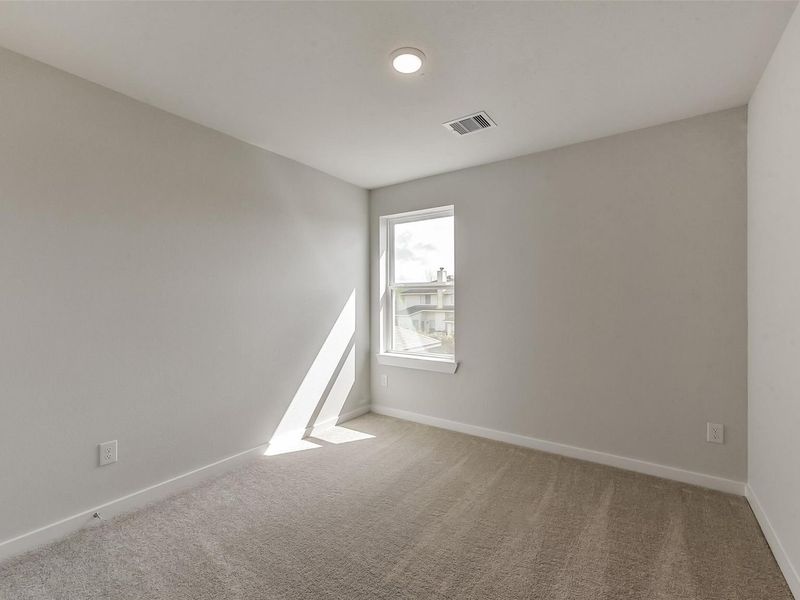 Spacious, unfurnished interior of a new home in The Villages at WestPointe, Dayton (Image 40).