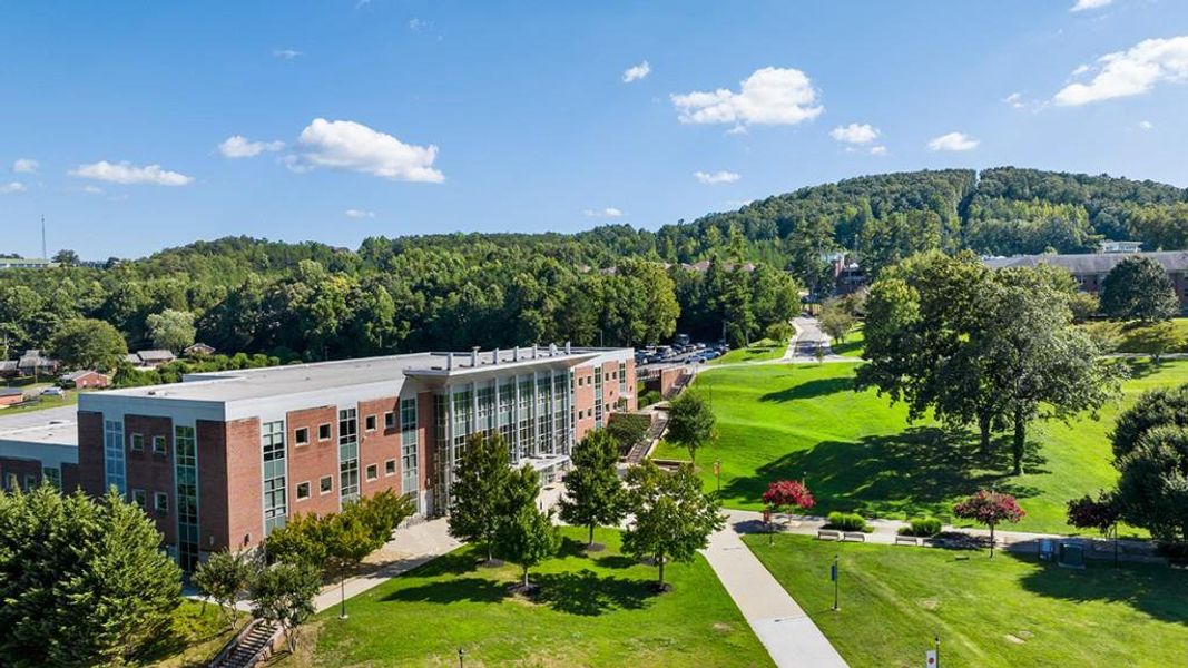 Image 59 of a home in Mountain Park. Image 59 of a home in Mountain Park.