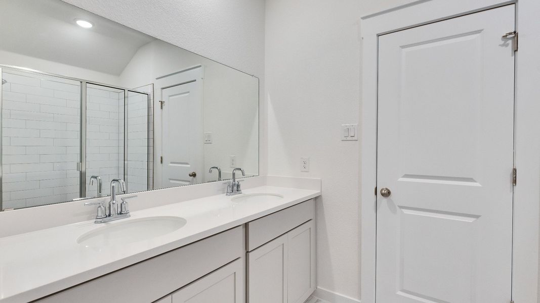 Blanton Floor Plan - Representative Photos