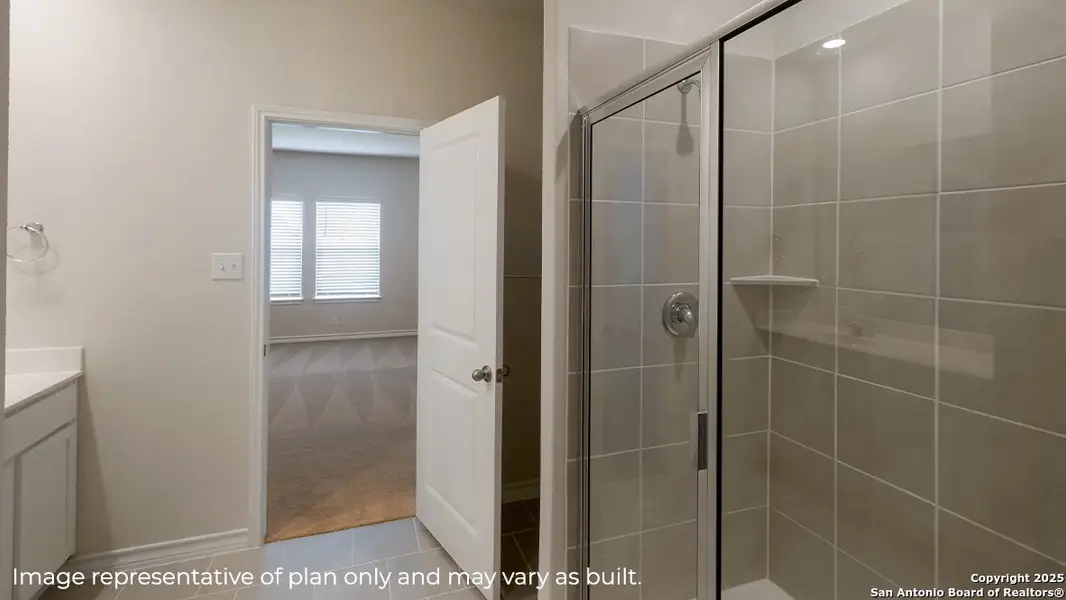 Furnished interior view inside a new home in Brookstone Creek, San Antonio (Image 7). Furnished interior view inside a new home in Brookstone Creek, San Antonio (Image 7).