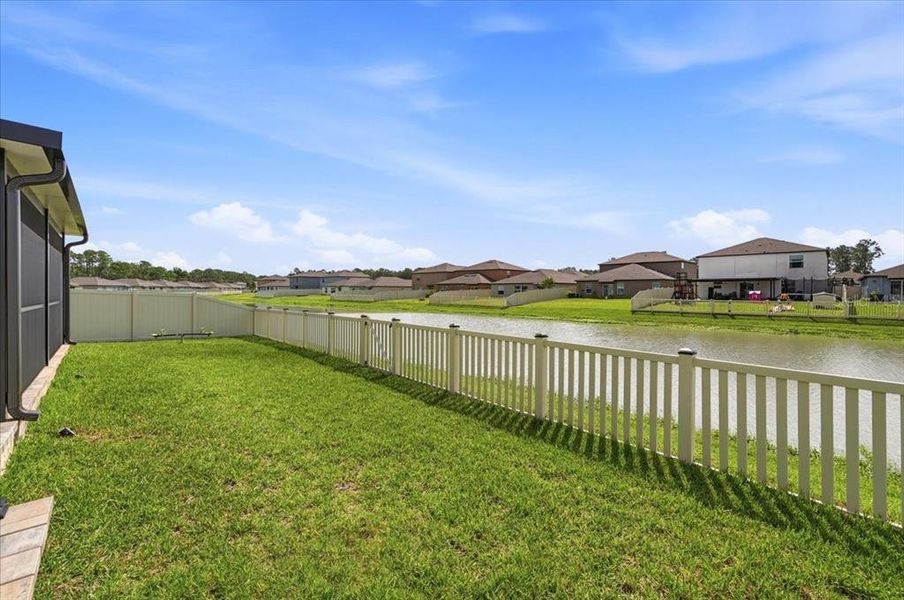 Exterior details and patio area of a home in , Lakeland (Image 27).
