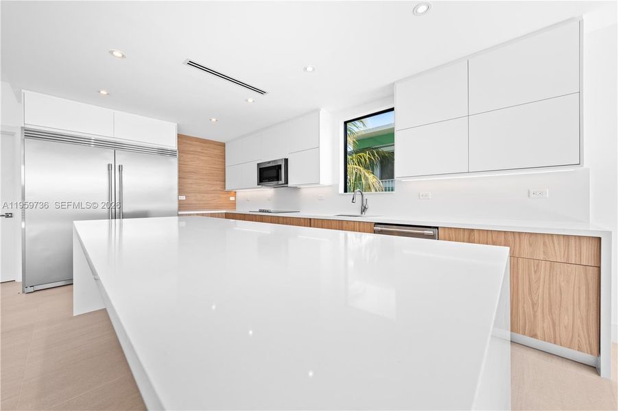 Furnished interior view inside a new home in , Tavernier (Image 10). Furnished interior view inside a new home in , Tavernier (Image 10).