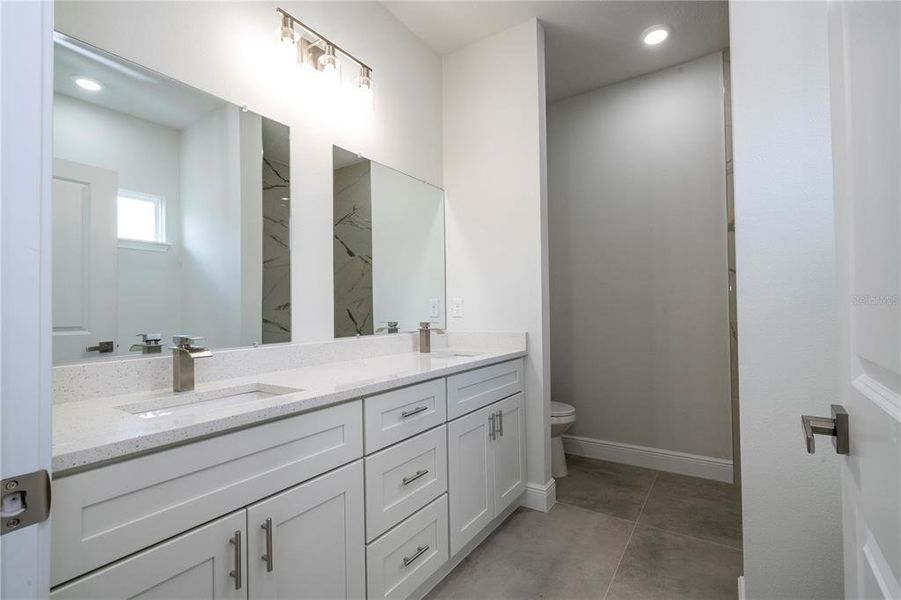 Furnished interior view inside a new home in , Ocala (Image 6).