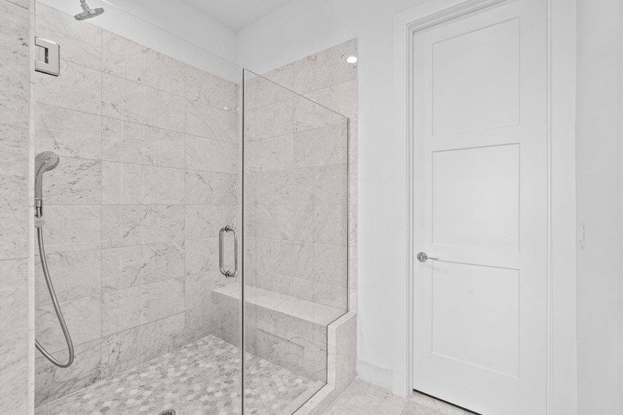 Image 34 of a home in .