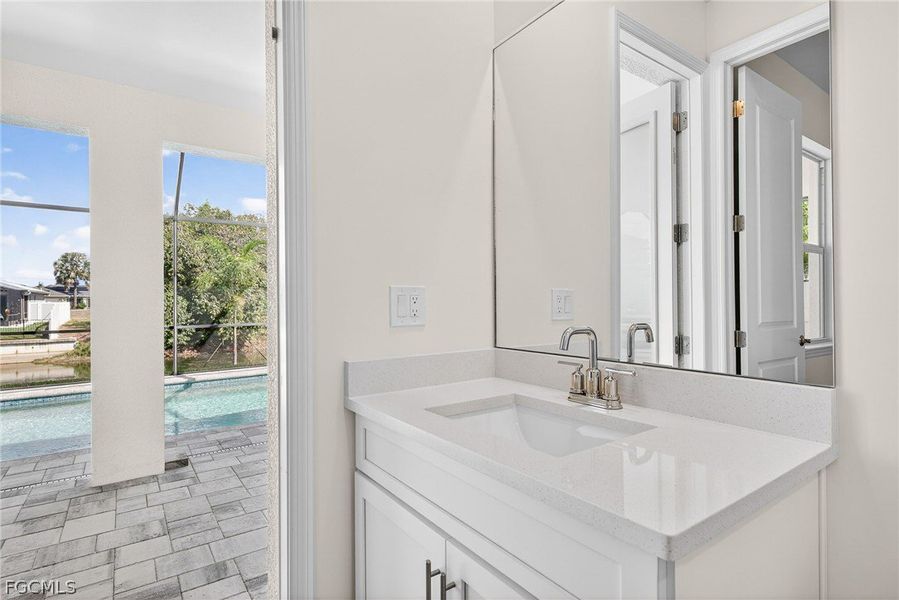 Image 31 of a home in Cape Coral.