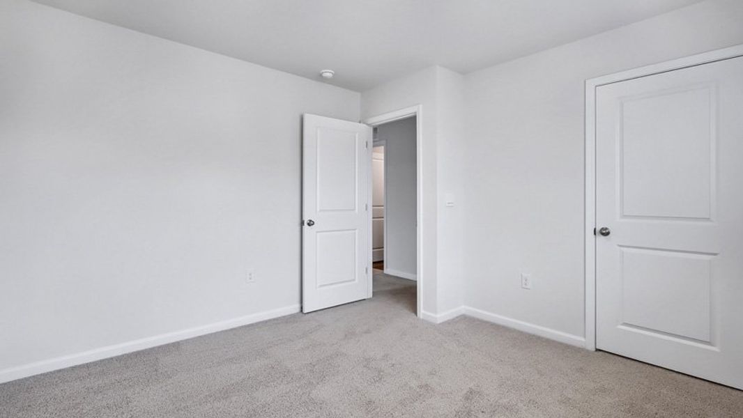 Spacious, unfurnished interior of a new home in Wilson's Ridge, Wilson's Mills (Image 22).