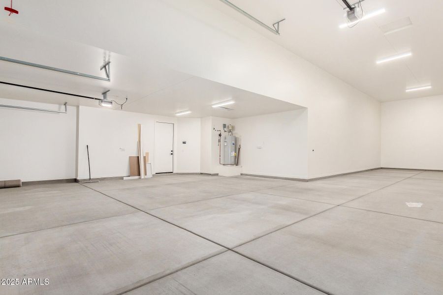 32 - 196th 32 - 196th