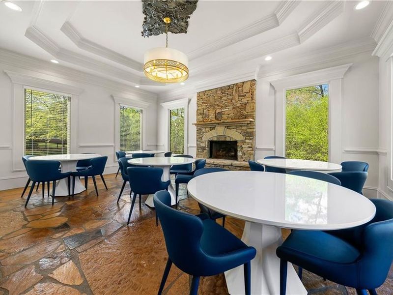 Community amenities in Riverwood, Dallas (Image 32).