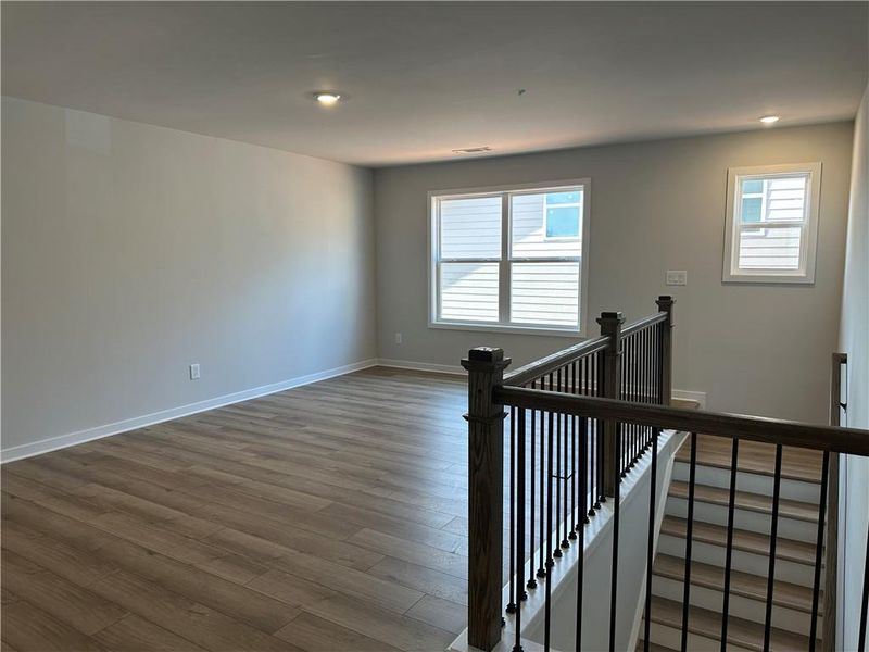 Spacious, unfurnished interior of a new home in Rosewood Lake Preserve, Hoschton (Image 17).