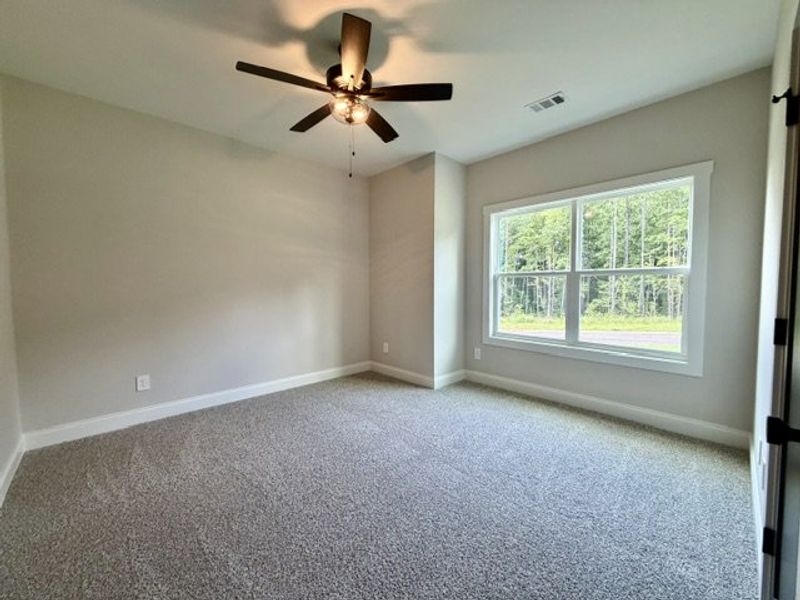 Spacious, unfurnished interior of a new home in Lakefield, Palmetto (Image 15).