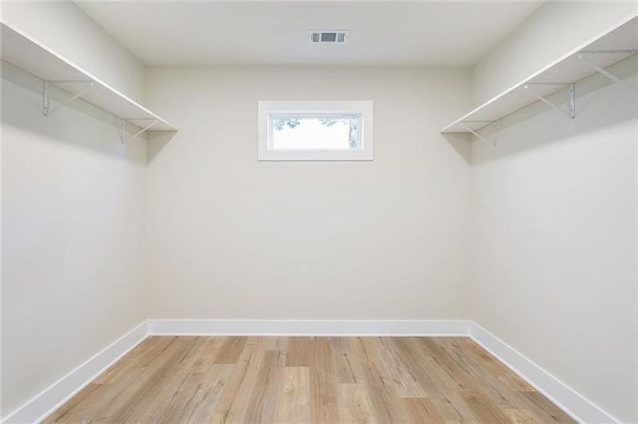 Spacious, unfurnished interior of a new home in , Decatur (Image 24).