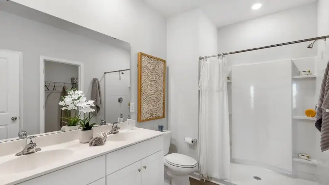 Owners Bathroom Owners Bathroom