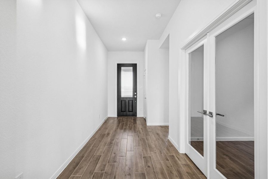 Spacious, unfurnished interior of a new home in Oakwood Estates, Waller (Image 38). Spacious, unfurnished interior of a new home in Oakwood Estates, Waller (Image 38).
