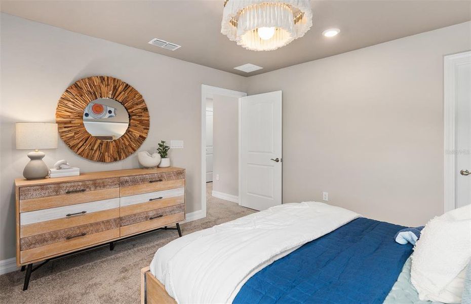 Furnished interior view inside a new home in Willow Ridge, Montverde (Image 7).